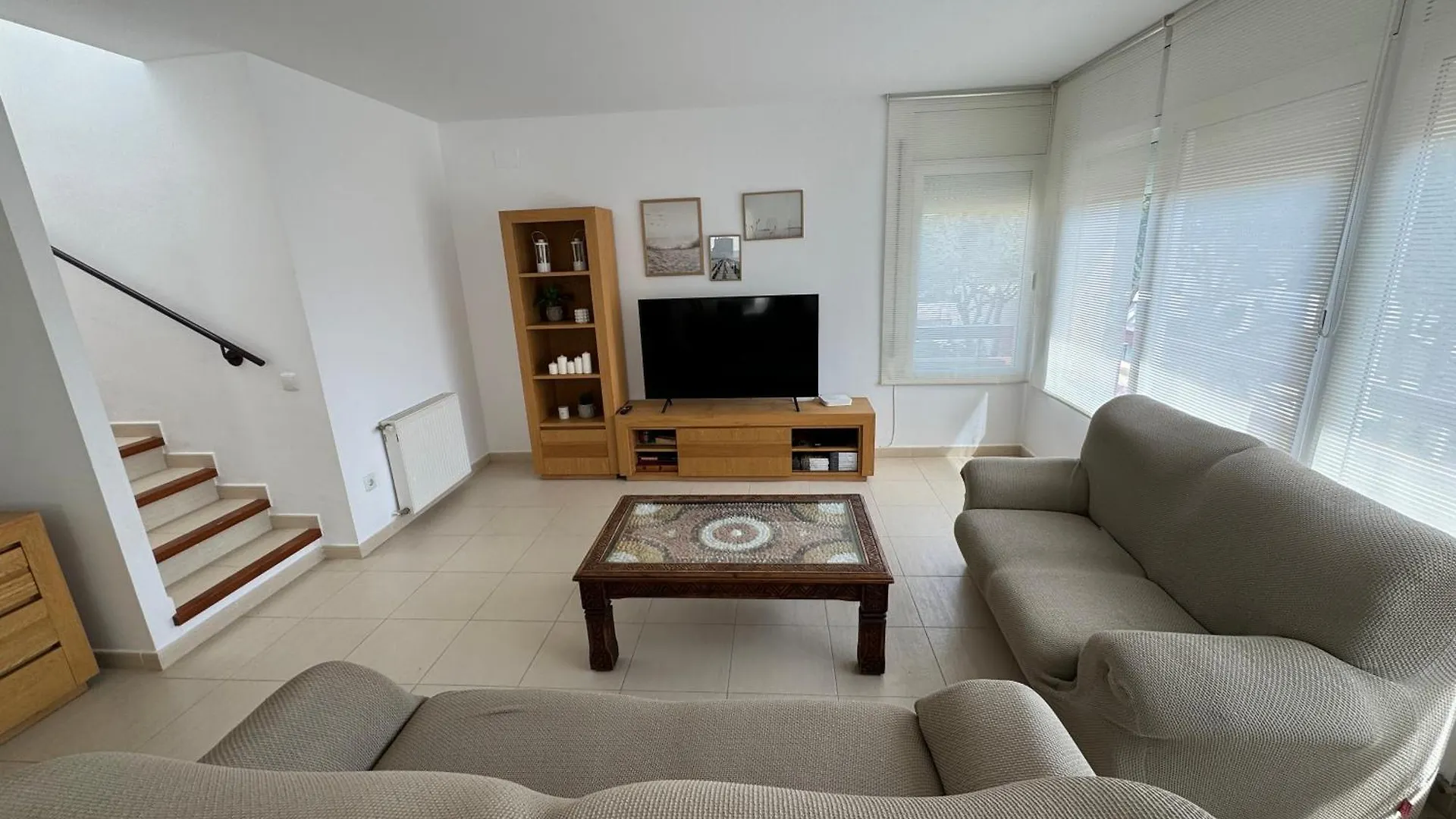 Hébergement de vacances Villa Preciosa Casa Con Piscina De Agua Salada Y Aire Acondicionado à Llançà